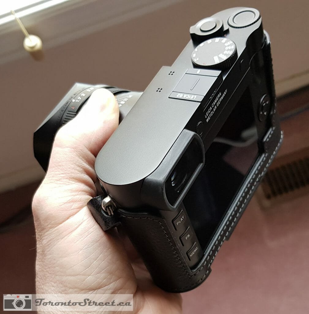 Leica Q2 top back Leica Q2 top back