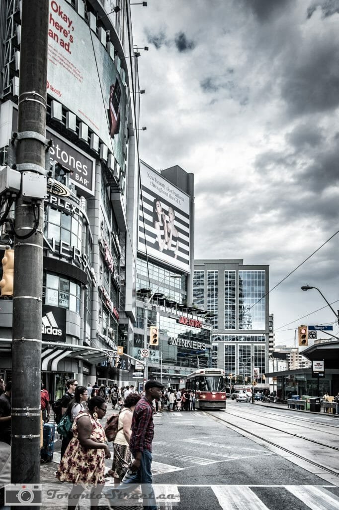 Dundas Street Toronto street photography