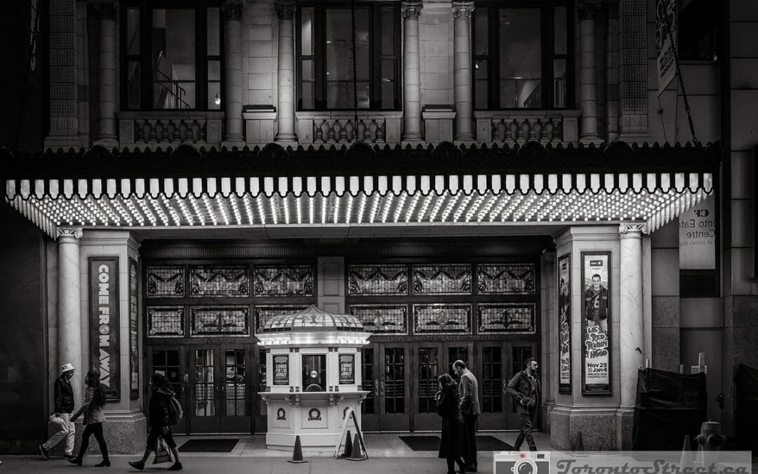 B&W Leica Q2 TheElgin Theatre in toronto