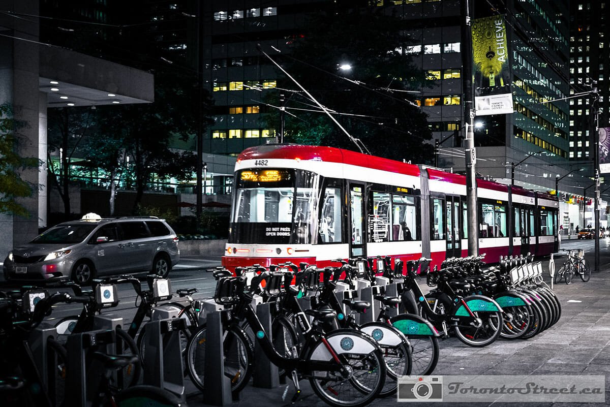 Toronto Street Shoot Busy & Colourful