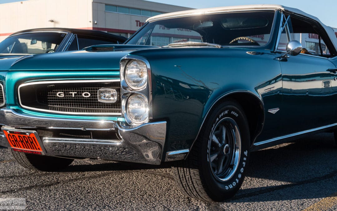 1966 Pontiac GTO convertible in Marina Turquoise at a Richmond Hill car meet, GR-RRR front plate, Leica Q3