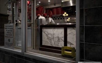 Toronto Restaurant Windows: The Winter the Rooms Emptied